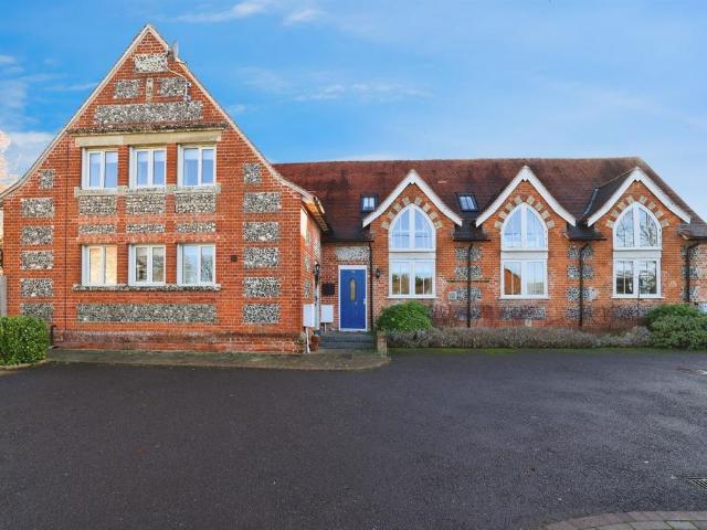 House for sale in Shrewton, Wiltshire
