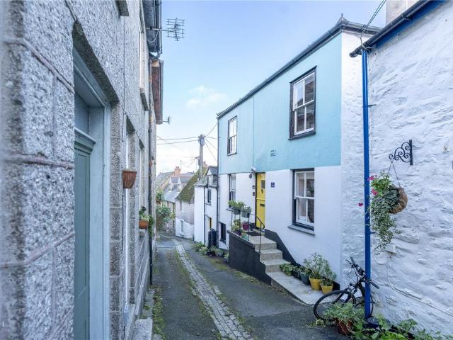 House for sale in Wherrytown, Penzance