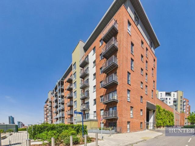Flat for sale in Woolston, City Of Southampton