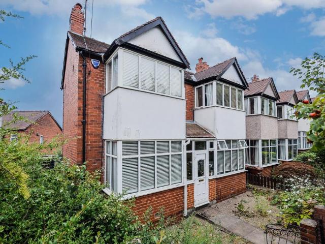 House for sale in Cragg Hill, Leeds