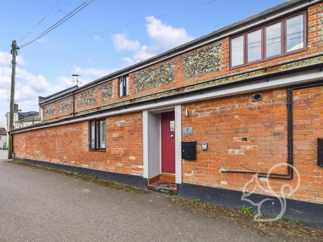 House for sale in Chelmondiston, Suffolk