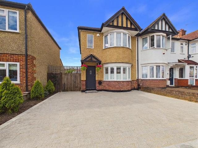 House for sale in Greater London