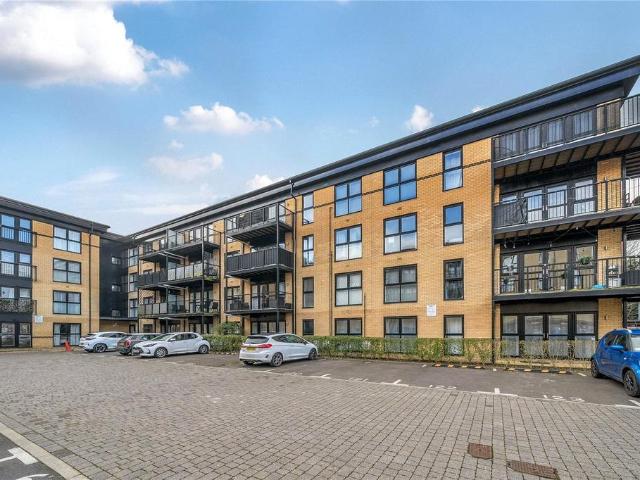 House for sale in Pin Green Industrial Area, Shephall