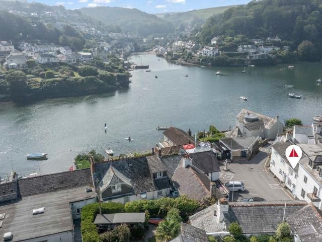 House for sale in Strode, Devon