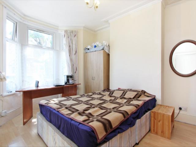House for sale in Cann Hall, Leytonstone