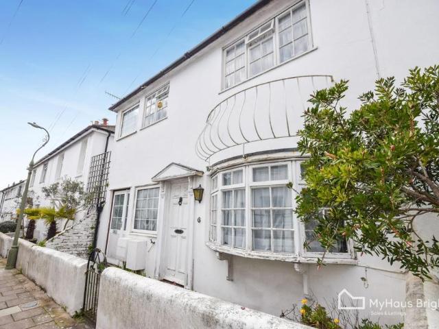 House for sale in Round Hill, Brighton & Hove