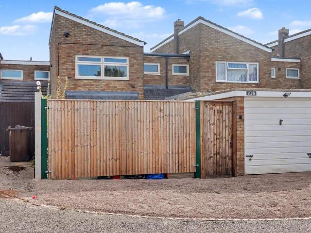 House for sale in Pin Green Industrial Area, Shephall