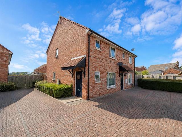 House for sale in Stamford Bridge, East Riding Of Yorkshire