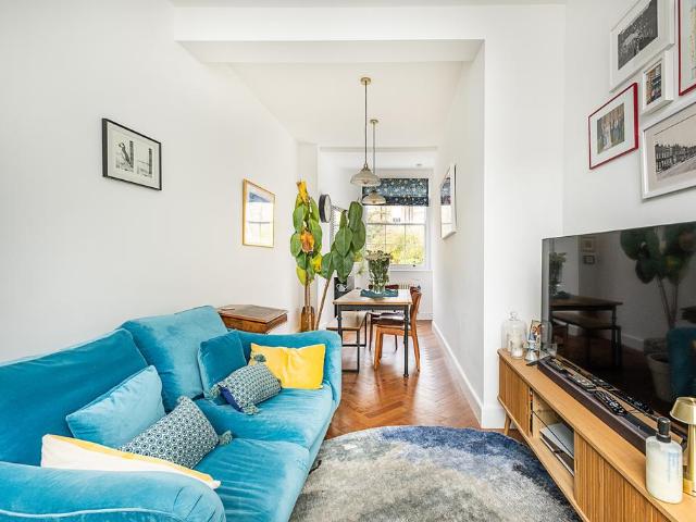 House for sale in Barnsbury, Greater London