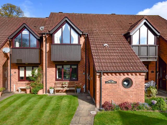 House for sale in Tettenhall, West Midlands