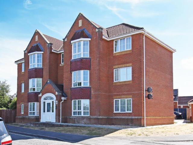 Flat for sale in Barton Stacey, Hampshire