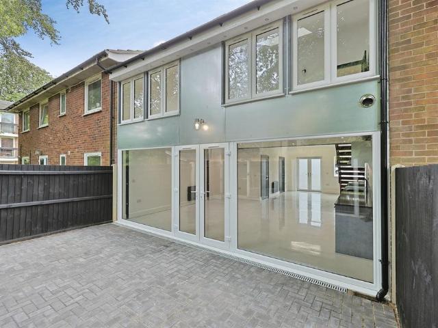 House for sale in East Bank, Norfolk