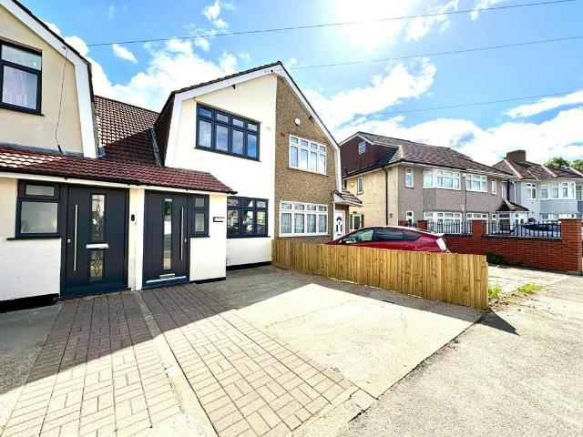 House for sale in Greater London