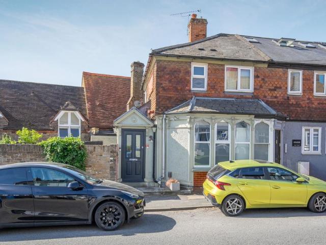House for sale in Clewer New Town, Windsor