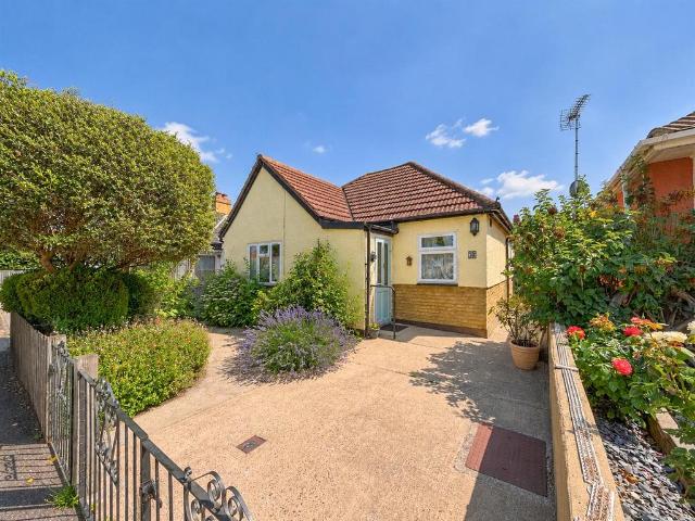 House for sale in Greenhill, The Bridge