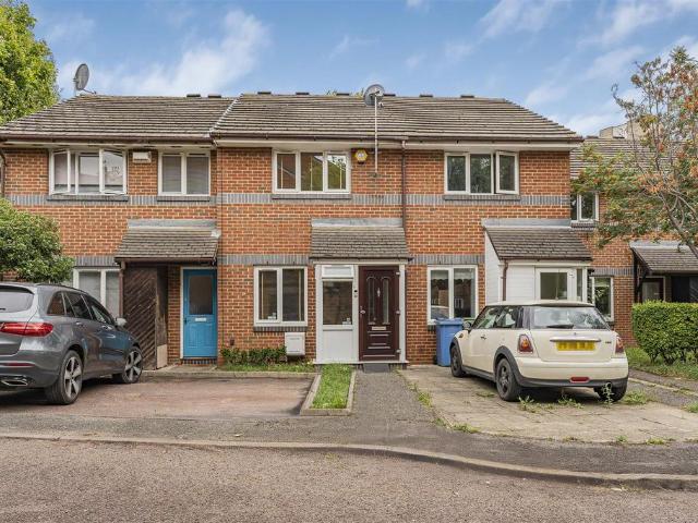 House for sale in Old Kent Road, Cat Hill