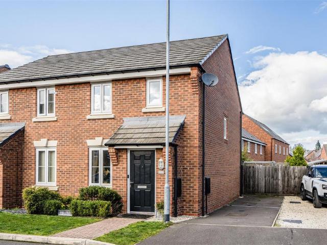 House for sale in Doseley, Telford
