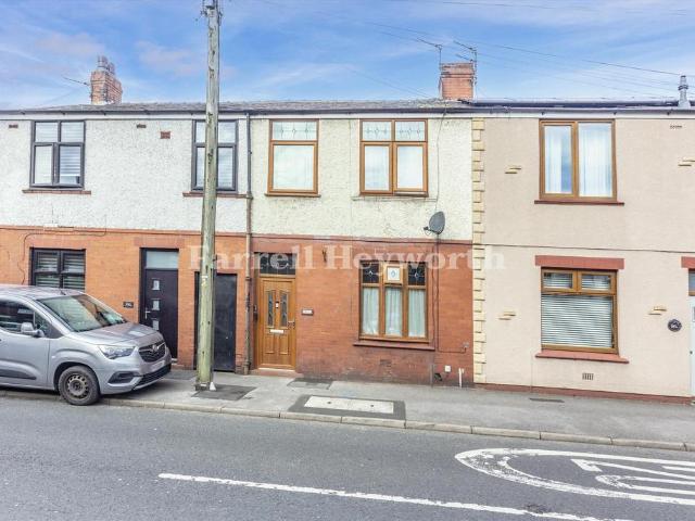 House for sale in Wesham, Lancashire