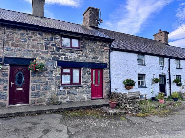 House for sale in Ysbyty Ifan, Wales