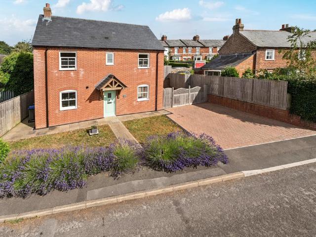 House for sale in Marlborough, Easton Royal