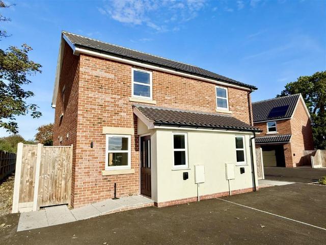 House for sale in Stokesby with Herringby, Great Yarmouth