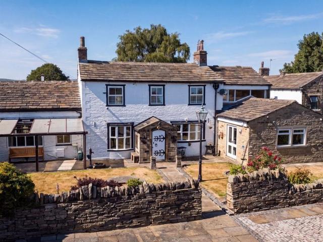 House for sale in West Yorkshire