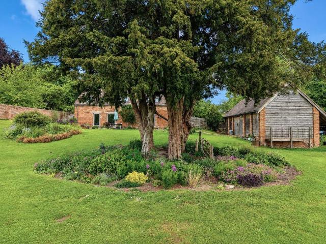 House for sale in Dymock, Donnington