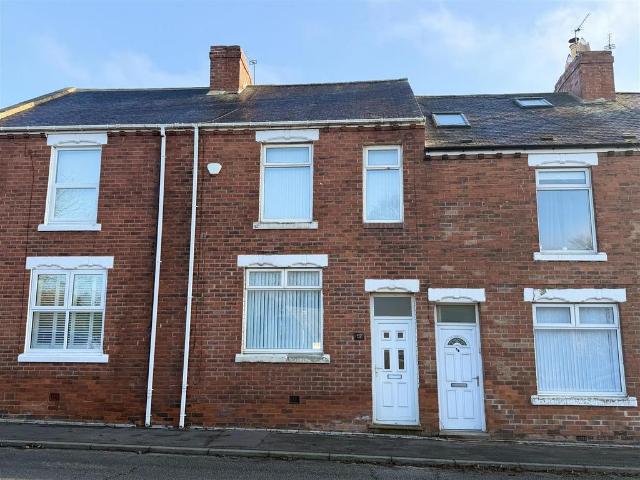 House for sale in Hetton