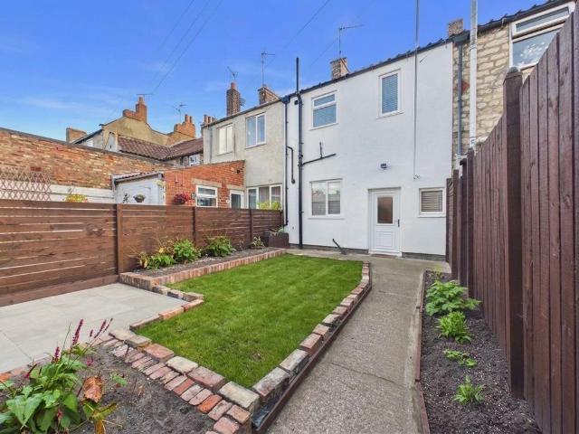 House for sale in Norton-on-derwent, North Yorkshire