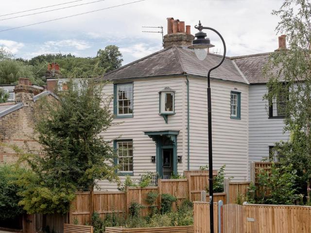 House for sale in Muswell Hill, Greater London