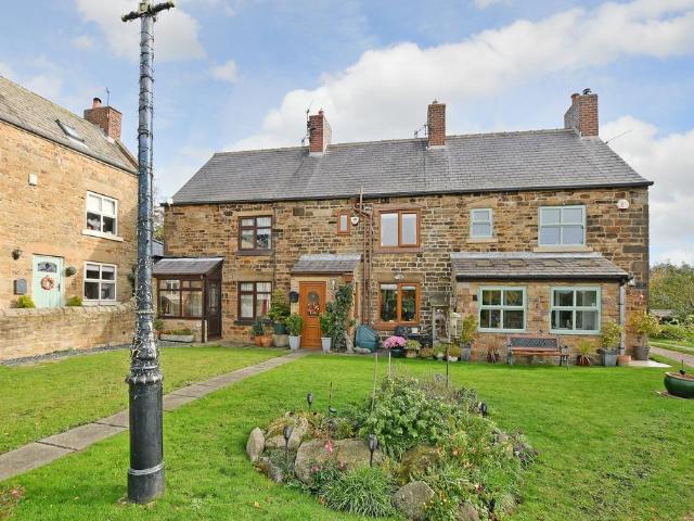 House for sale in Brackenfield, East Midlands