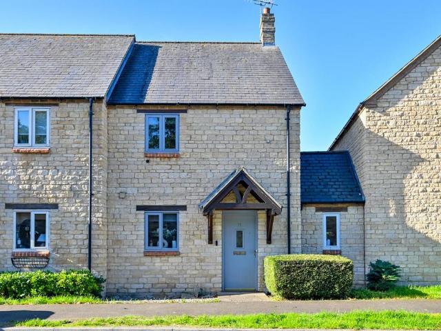 House for sale in Orlingbury