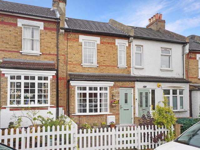House for sale in London Borough of Croydon, Upper Norwood