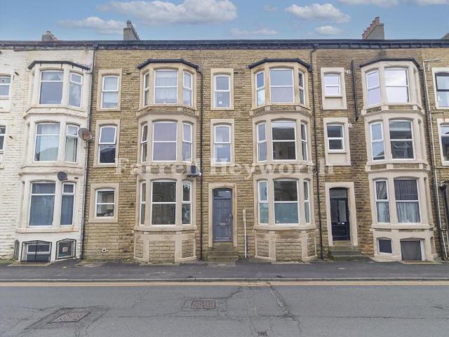 Flat for sale in West End, Bare