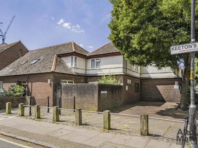 House for sale in Bermondsey, Greater London