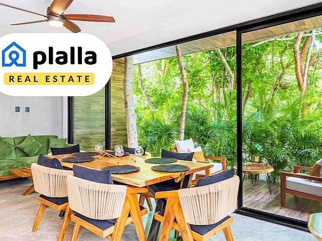 House for sale in Vancouver, British Columbia