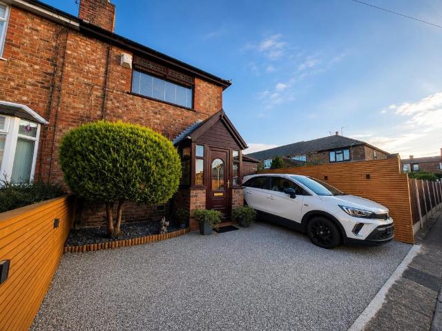 House for sale in New Bold, St Helens