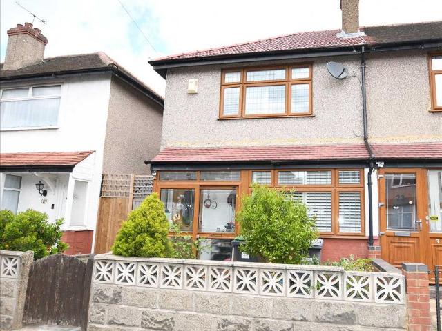 House for sale in Greater London