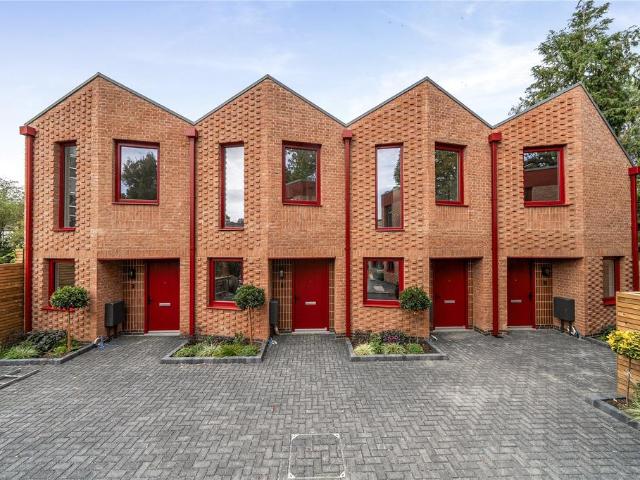 House for sale in Muswell Hill, Greater London