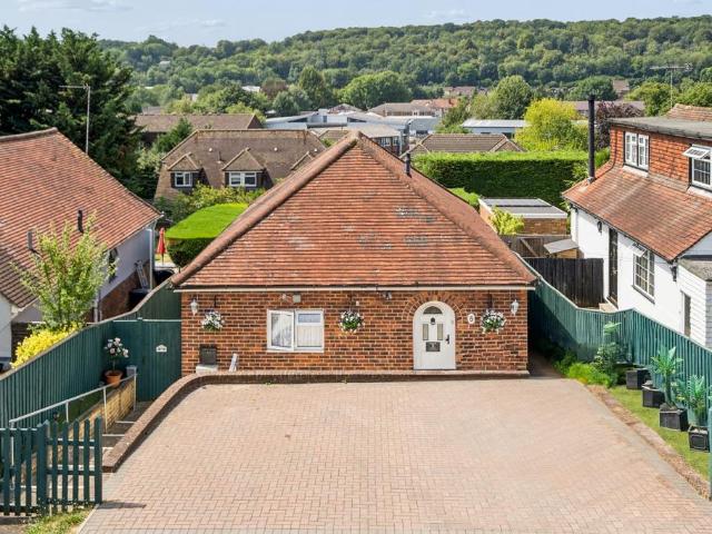 House for sale in Chepping Wycombe, Loudwater