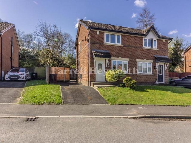 House for sale in Moses Gate, Lee Bank