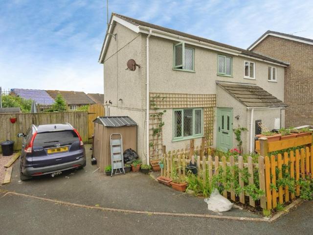 House for sale in Torpoint