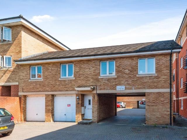 House for sale in Churchward, Rodbourne