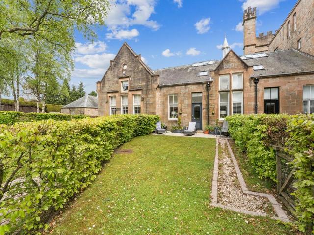 House for sale in Bearsden, Scotland