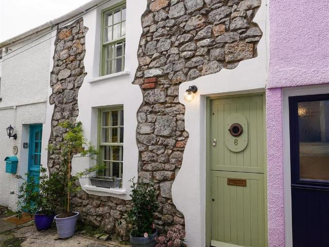 House for sale in Thistleboon, Mumbles ,the