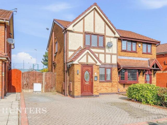 House for sale in Woodhouses, Pendock