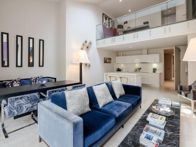 House for sale in Highbury, Greater London