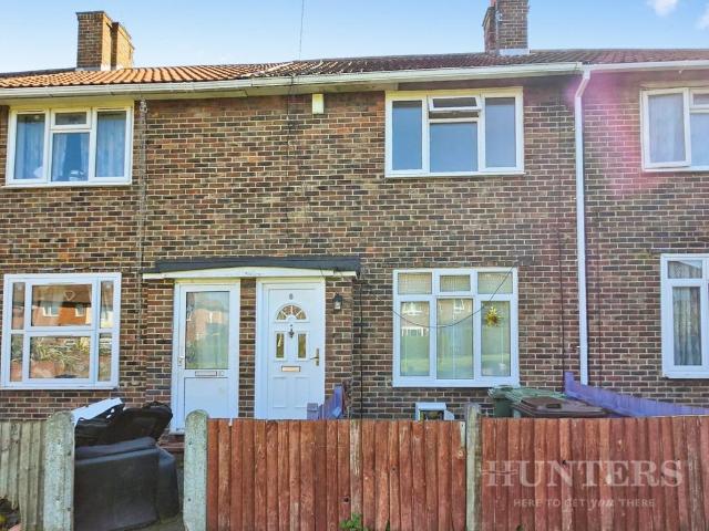 House for sale in Rosehill, Greater London
