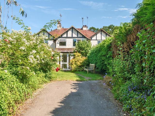 House for sale in Bolton Low Houses, Hampshire