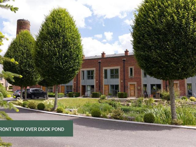 House for sale in Burnedge, Greater Manchester